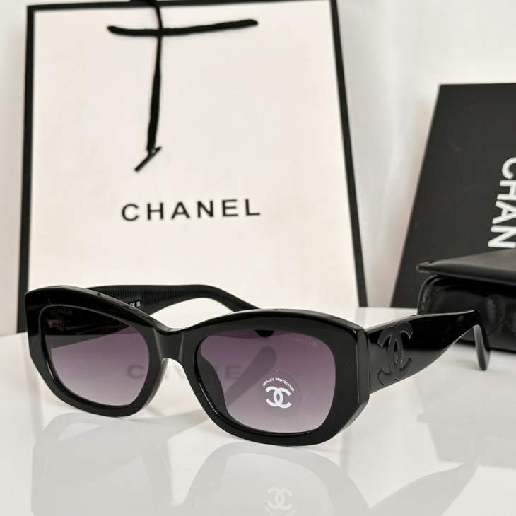 Picture of Chanel Sunglasses _SKUfw79399281fw